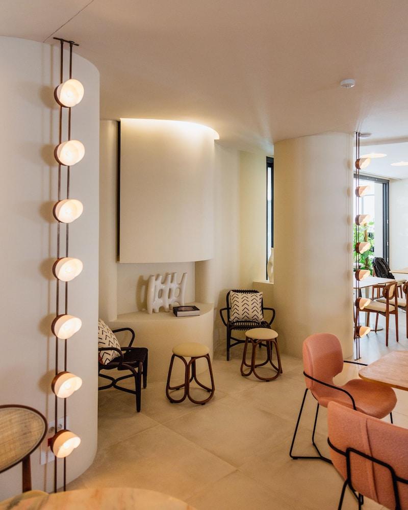 El Pacha Hotel 4*