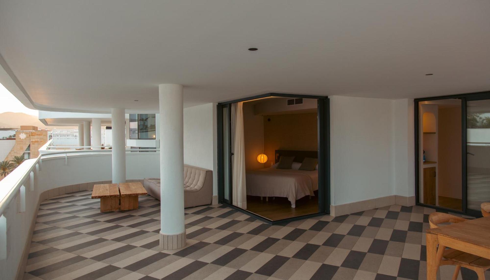 El Pacha Hotel Ibiza-Stadt